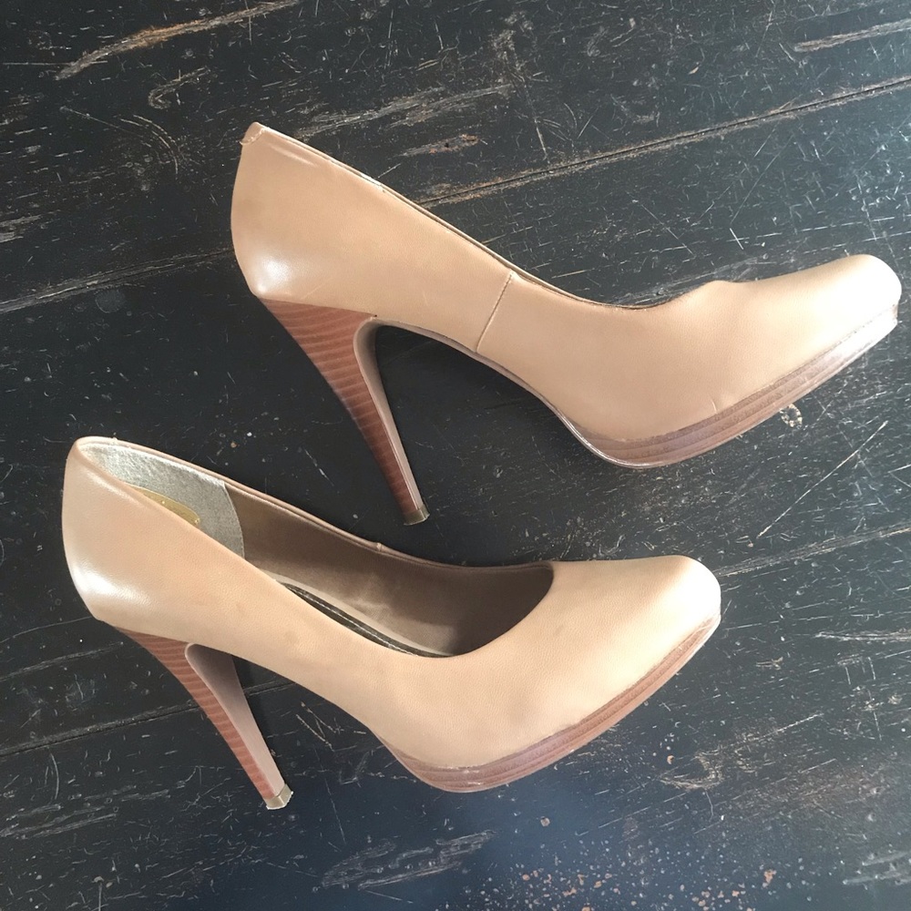 Beautiful nude heels